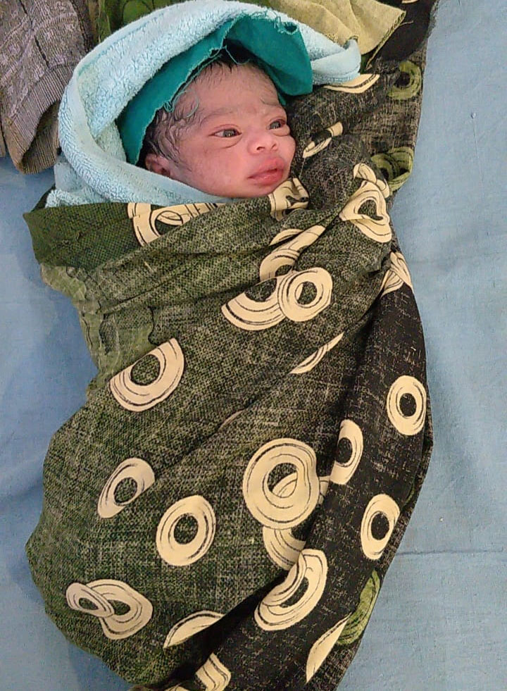 चिकित्सालय में जन्मी प्रथम कन्या